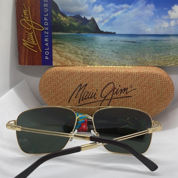 BNIB Maui Jim Polarized sunglass Gold with Green (G15) lenses - Picture 5 of 9